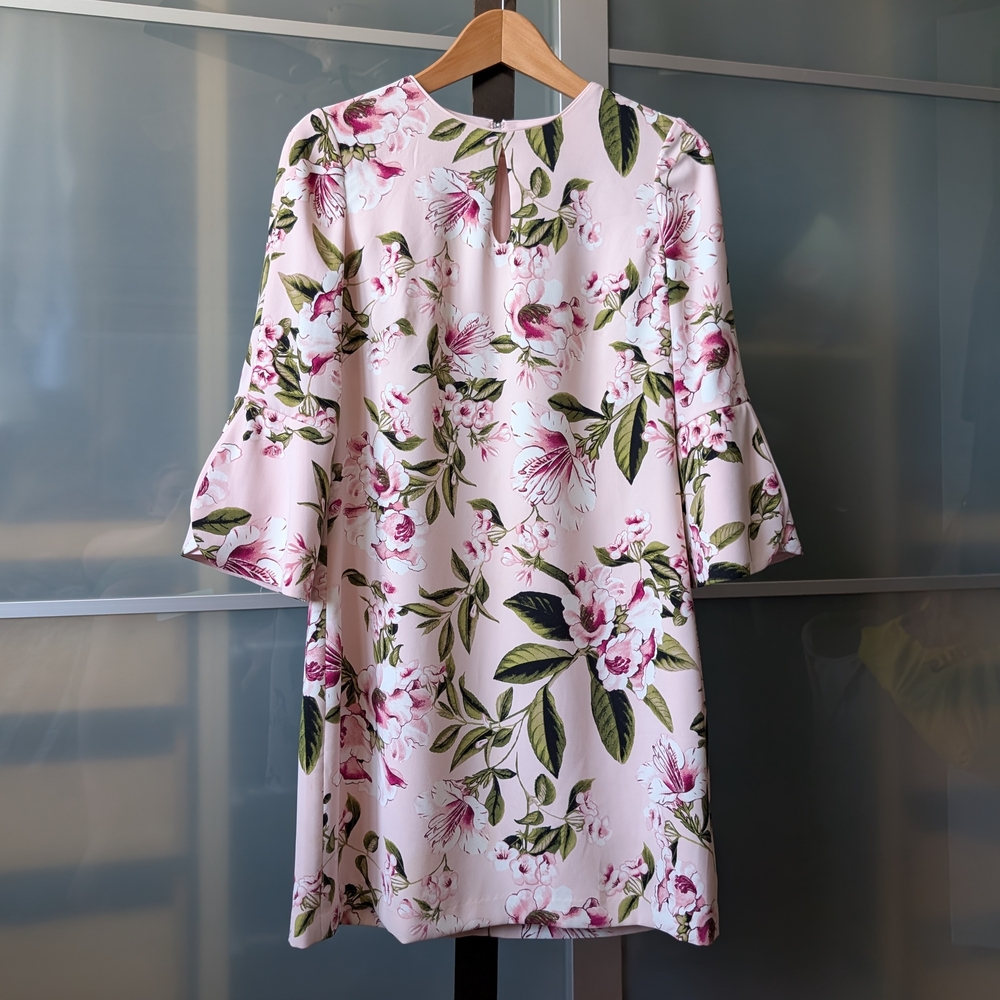 🌸 White House Black Market Pink Floral Mini Dress - Size 2